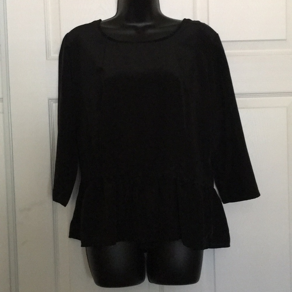 Black peplum top with 3/4 sleeve